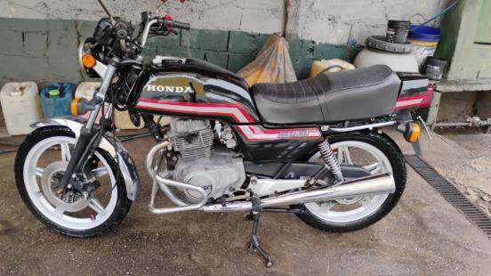 HONDA CB 400 HONDA CB 400